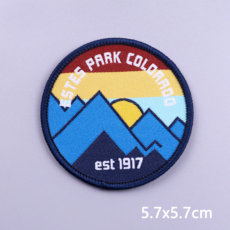 Outdoor Adventure Patches For  - Outdoor Adventure Outfit recensione e prezzo